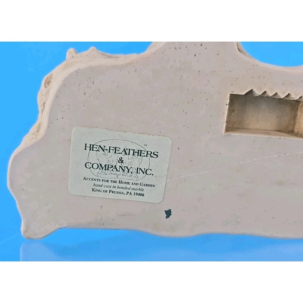 Hen Feathers & Company Bunny Hanging Shelf Bonded Marble - Accents Home & Garden